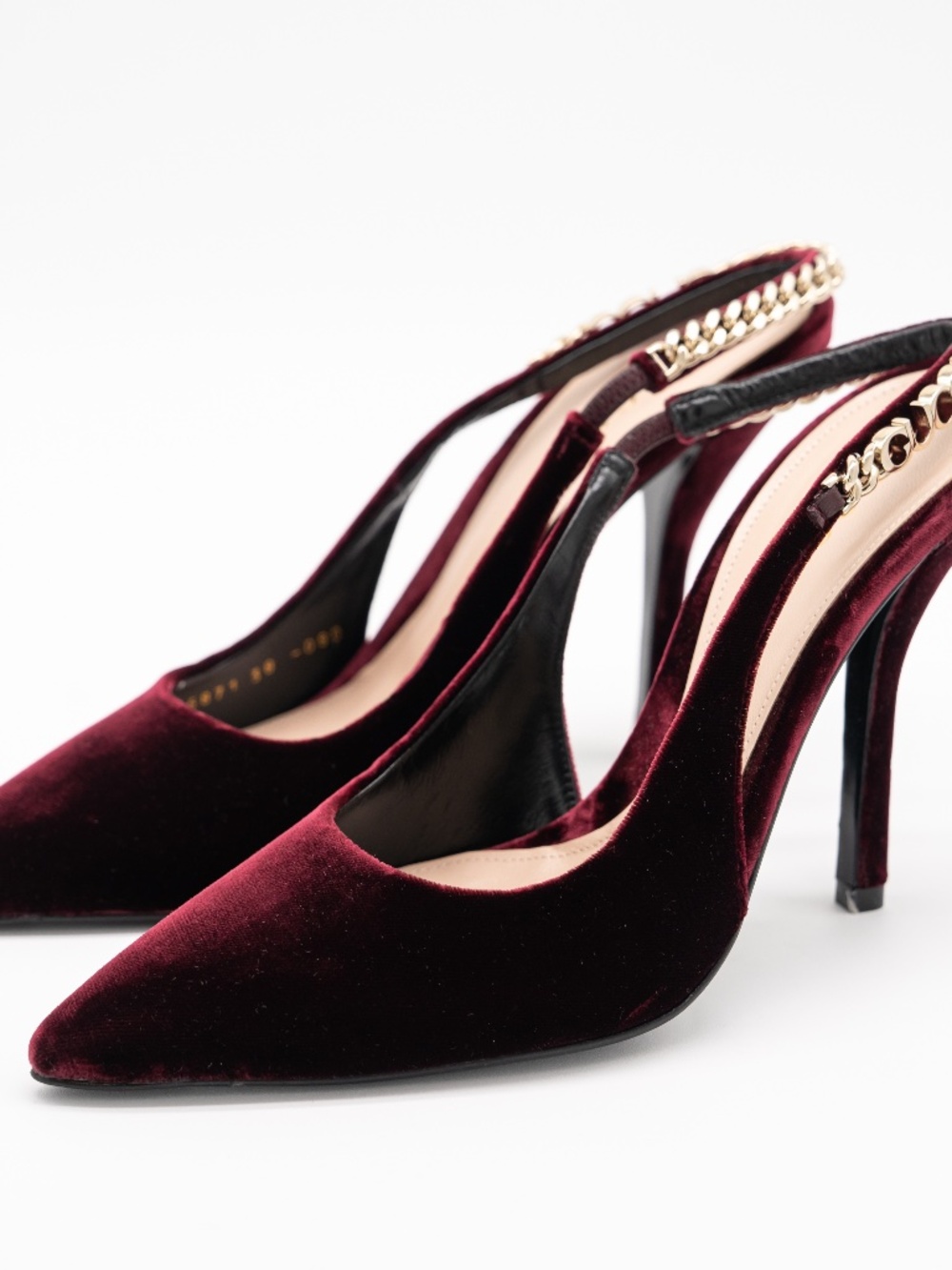 Gucci Women's Pumps Signoria Velvet Slingback Red Burgundy Heels size 38 EU 8 US